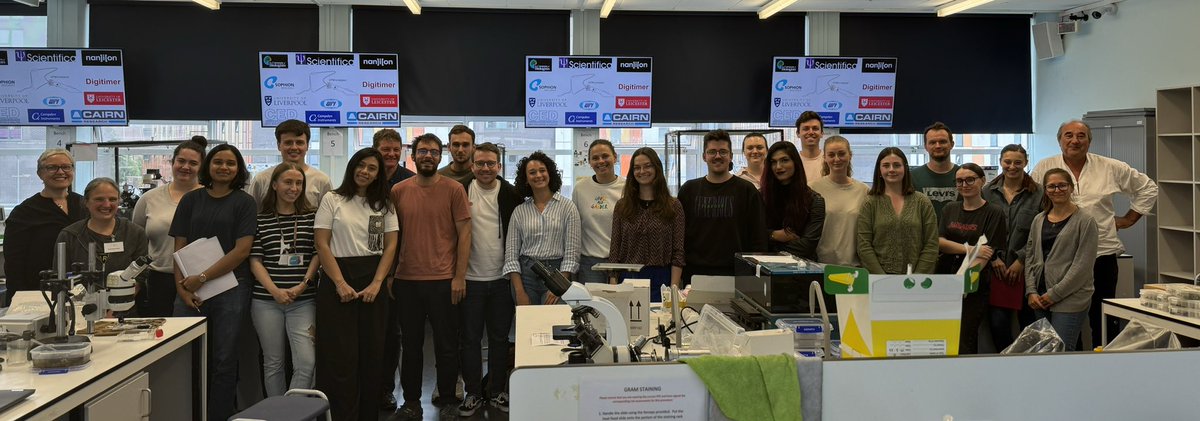 Rainbow Lab CVS-UoL (@rainbowlabuol) on Twitter photo Not quite the end of the course, but the penultimate day group photo! <a href="/CPW_Liverpool/">Cell Physiology Workshop</a> #9DaysIn #StillStanding #electrophysiology Not quite the end of the course, but the penultimate day group photo! <a href="/CPW_Liverpool/">Cell Physiology Workshop</a> #9DaysIn #StillStanding #electrophysiology