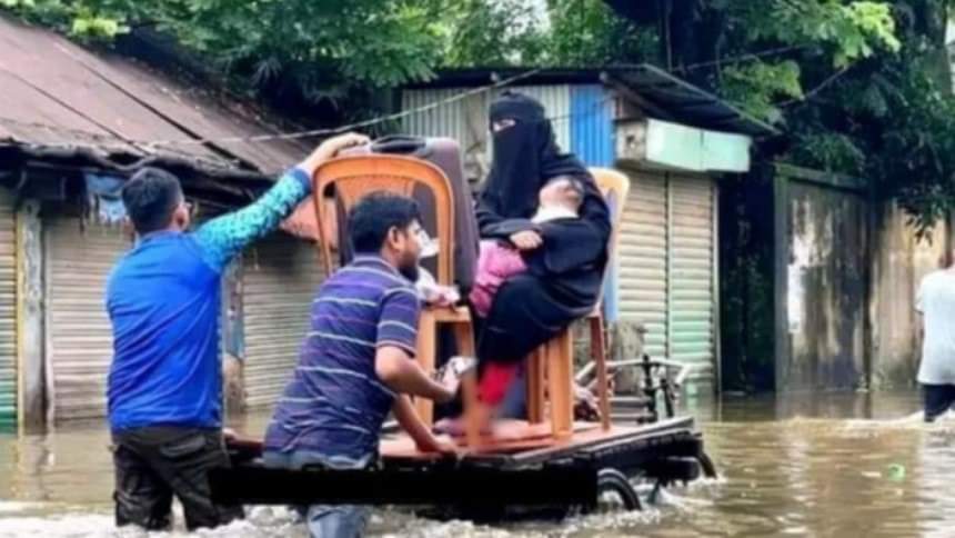 sajidislam_'s tweet photo. India has forced us to leave our homes.
#IndiaO
#BangladeshCrisis
#Flood
#FloodInBangladesh https://t.co/oIT6Und1qF
