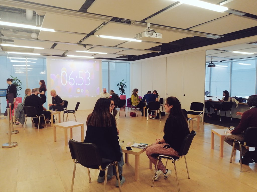 Speed dating con Edinburgh Festivals como parte del programa Momentum
<a href="/BritishCouncil/">British Council</a> <a href="/edfests/">Edinburgh Festivals</a> <a href="/CreativeScots/">Creative Scotland</a>
