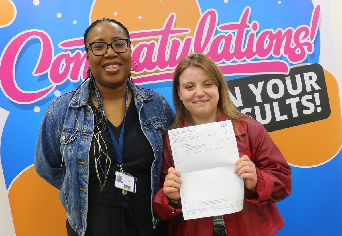 WestNotts's tweet photo. There were celebrations at the college today (Thursday 22 August 2024) as teenage and adult learners gained their GCSE and level 2 vocational qualification results.
Read more here> https://t.co/Lel34mPhTj https://t.co/VoxjzO9PjT