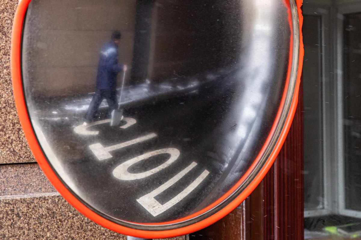 Кыргызский банк «Компаньон» также приостановил переводы через «Сбер» и Т-банк frankmedia.ru/175200?utm_sou…