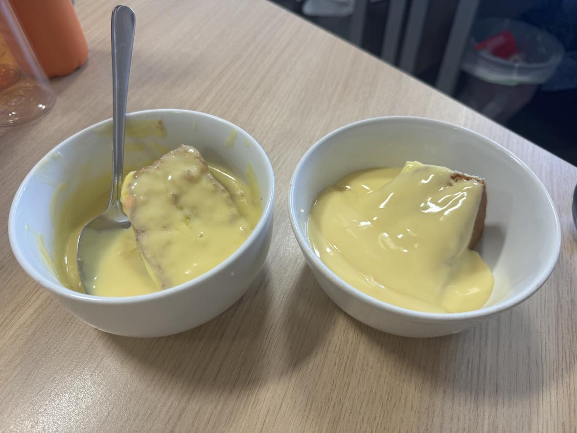 MajorRec1's tweet image. 🥵Hot Custard or 🥶 Cold Custard?

It's time for birthday cake in Oldham, but would you choose hot or cold custard?

#hotorcold #custard