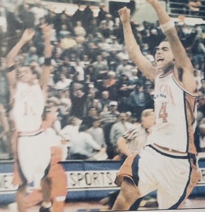 West Aurora Boys Basketball tweet media