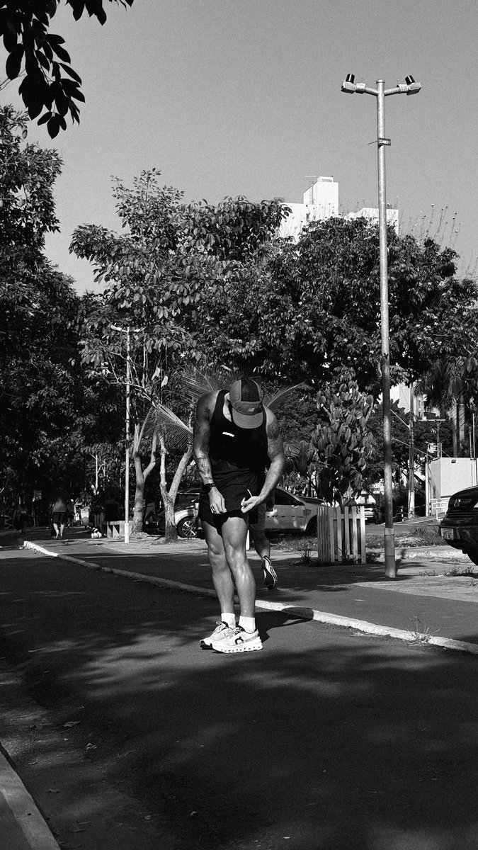 michellpazz's tweet image. Usar esse shortinho pra correr é um caminho sem volta