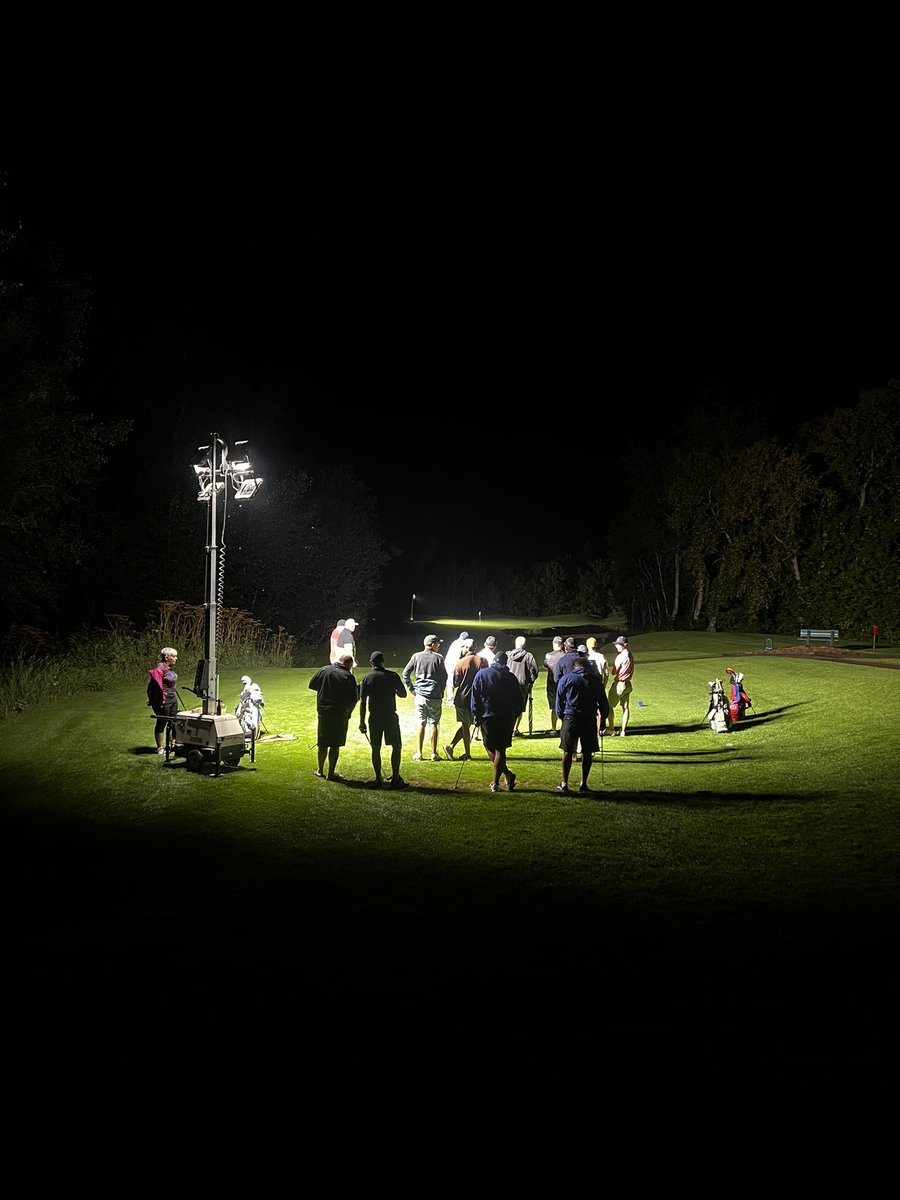 The kick off to the the 2024 Don Campbell Research Tournament was the 2 person Par 3 skins and the after hours shootout. What a fantastic night! First and second in the shootout went to the host <a href="/pmvez/">Pierre Vezeau</a>  third to Tyler McComas. Thanks to sponsors <a href="/brandonoakcreek/">Brandon McCormick</a> <a href="/MNP_LLP/">MNP</a>