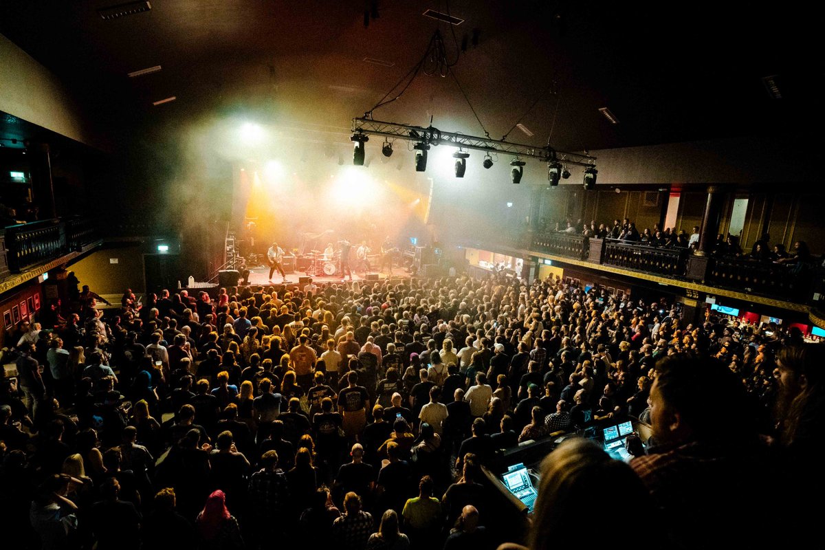 TrashBoatUK's tweet photo. Killer couple shows with @riseagainst done! 

Maybe it’s time to start thinking about a UK tour huh? 

📸 Adam Webb https://t.co/biT5AZgnCJ