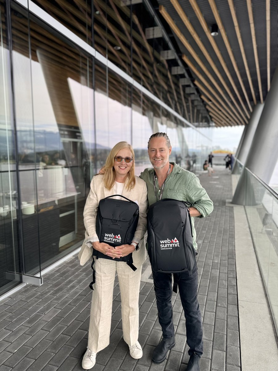 BrendaBaileyBC's tweet photo. Happy to be a panelist with a legend in the #VancouverTech ecosystem, the one and only Ryan Holmes! Great panel and thanks Casey Lau for the #websummitVancouver Swag! Shout out to Chris Neuman and Panache Ventured on a great Founders Day event! @invoker https://t.co/zIZYFh9BQg