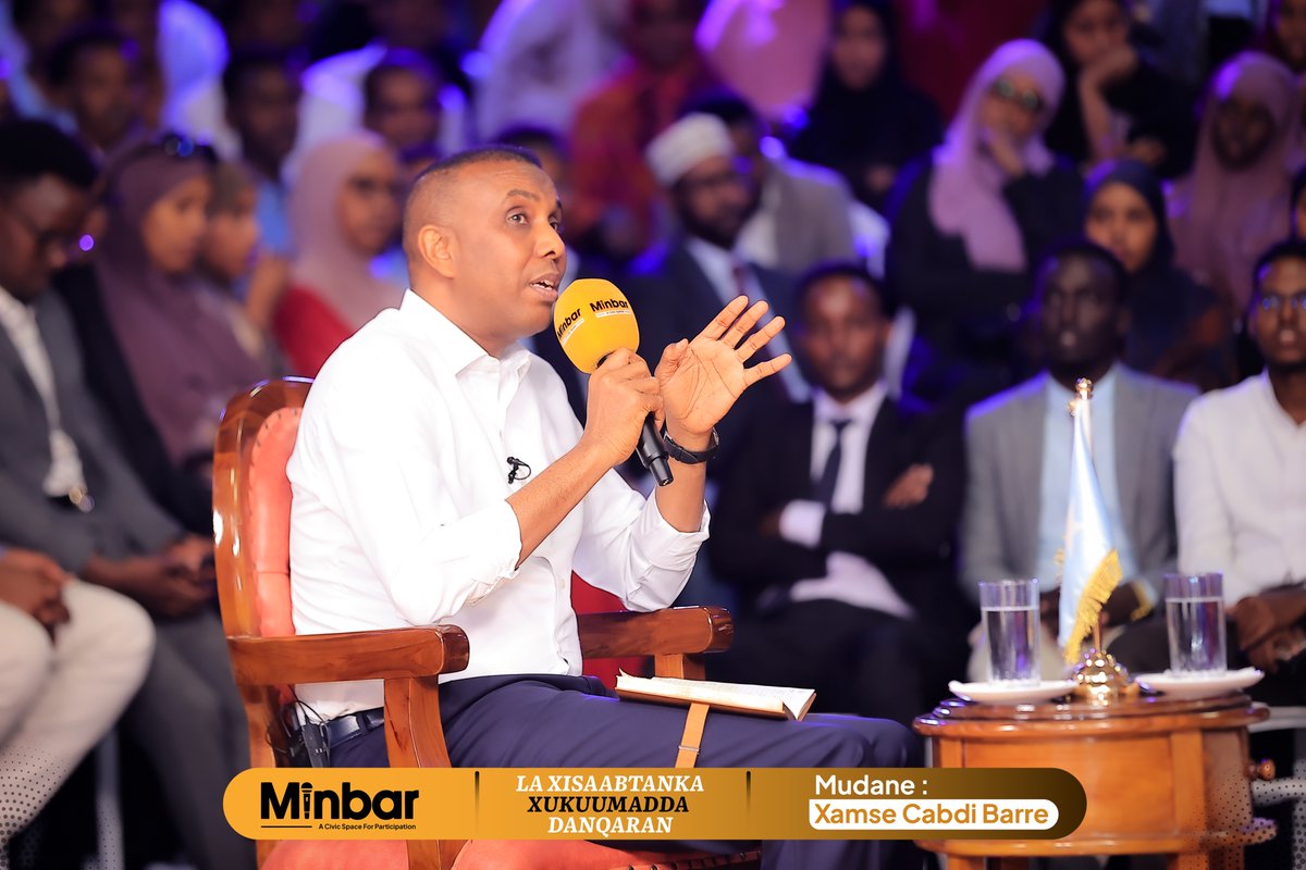 minbarSpace's tweet photo. “Sagaal qodob oo ay cabasho la ahaayeen ganacsatada Soomaaliyeed dhammaan waa xallinay, heshiisyo hore shirkado loola galay ayaan burinay si ganacsatadu u qancaan”.
#MinbarTalks
#minbartownhall https://t.co/qzEVhKcUOE