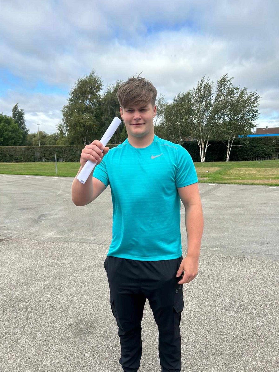 Coldoc7's tweet image. Proud Dad moment, got A or above in every subject. Great GCSE results for a forward.