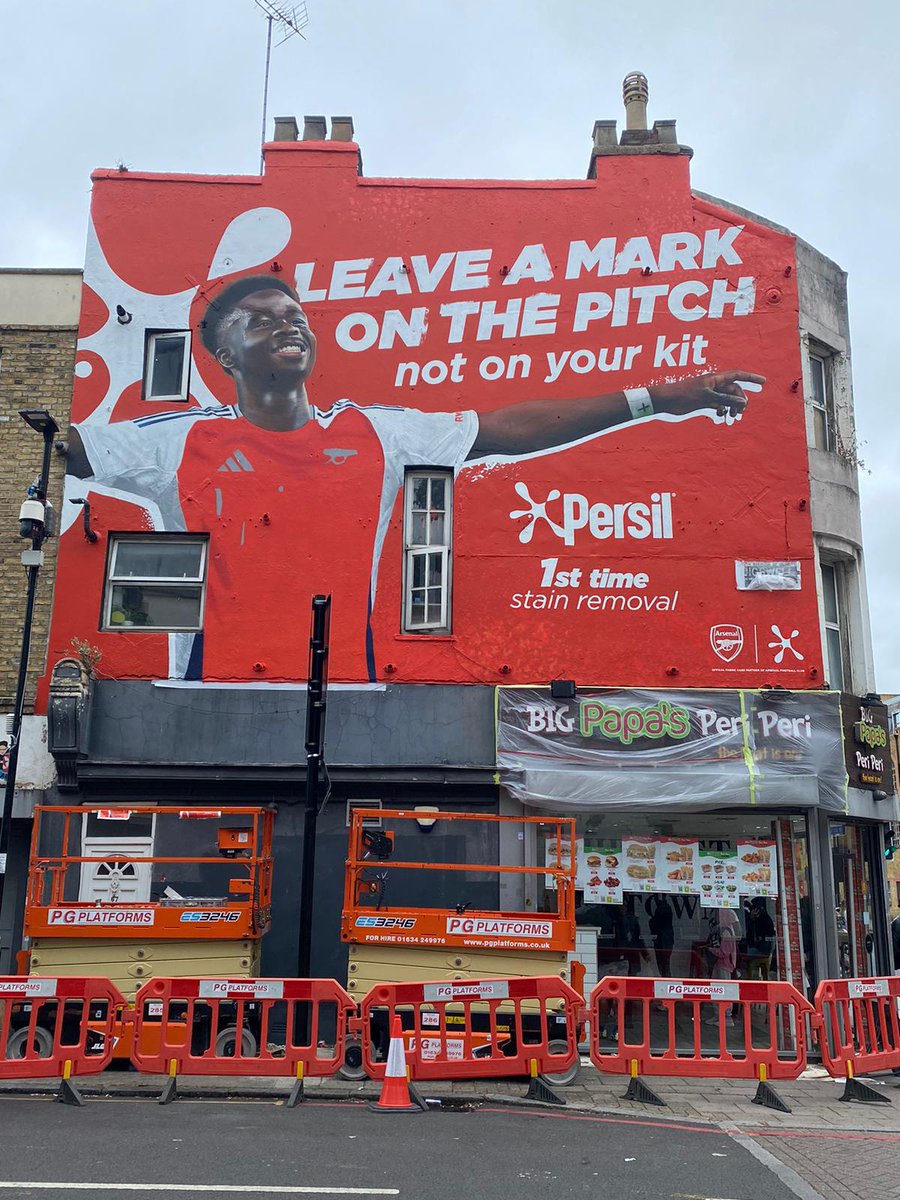 A mural of Bukayo Saka has been painted on Holloway Road in London, much love for our Starboy! 🎨🌟❤️

<a href="/Arsenal/">Arsenal</a> x <a href="/BukayoSaka87/">Bukayo Saka</a>