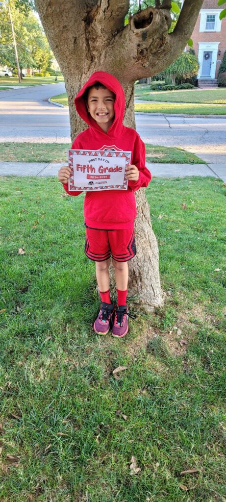 The Broschk Boys are ready! 
#FairviewFirstDay <a href="/FPSchools/">Fairview Park City Schools</a>