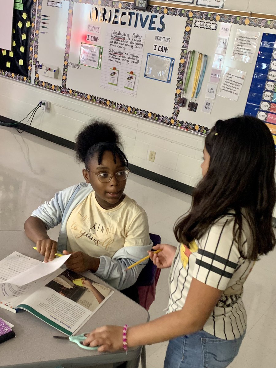 5th grade science students <a href="/NorthsideAISD/">Northside_AISD</a> are exploring properties of matter! They are learning and loving it!