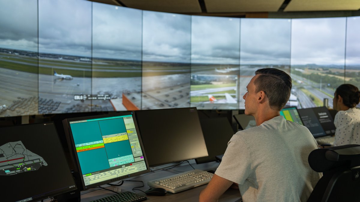 skeyes_FR tweet media