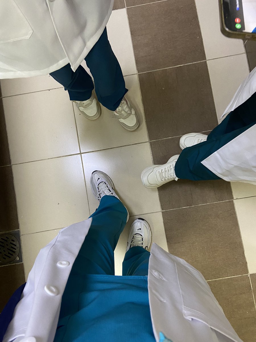 iiuc7_'s tweet photo. عشوائيات الاسبوع الاول🤍👩🏽‍⚕️✨ https://t.co/2PGpbjDail