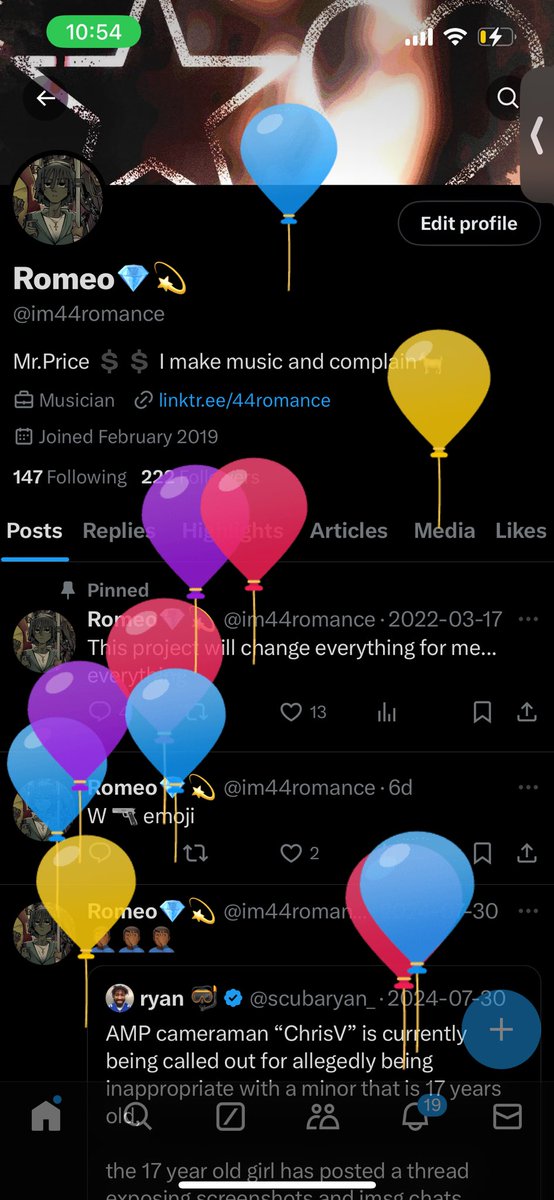 44romance_'s tweet photo. Balloon party https://t.co/T7HMZWu70z