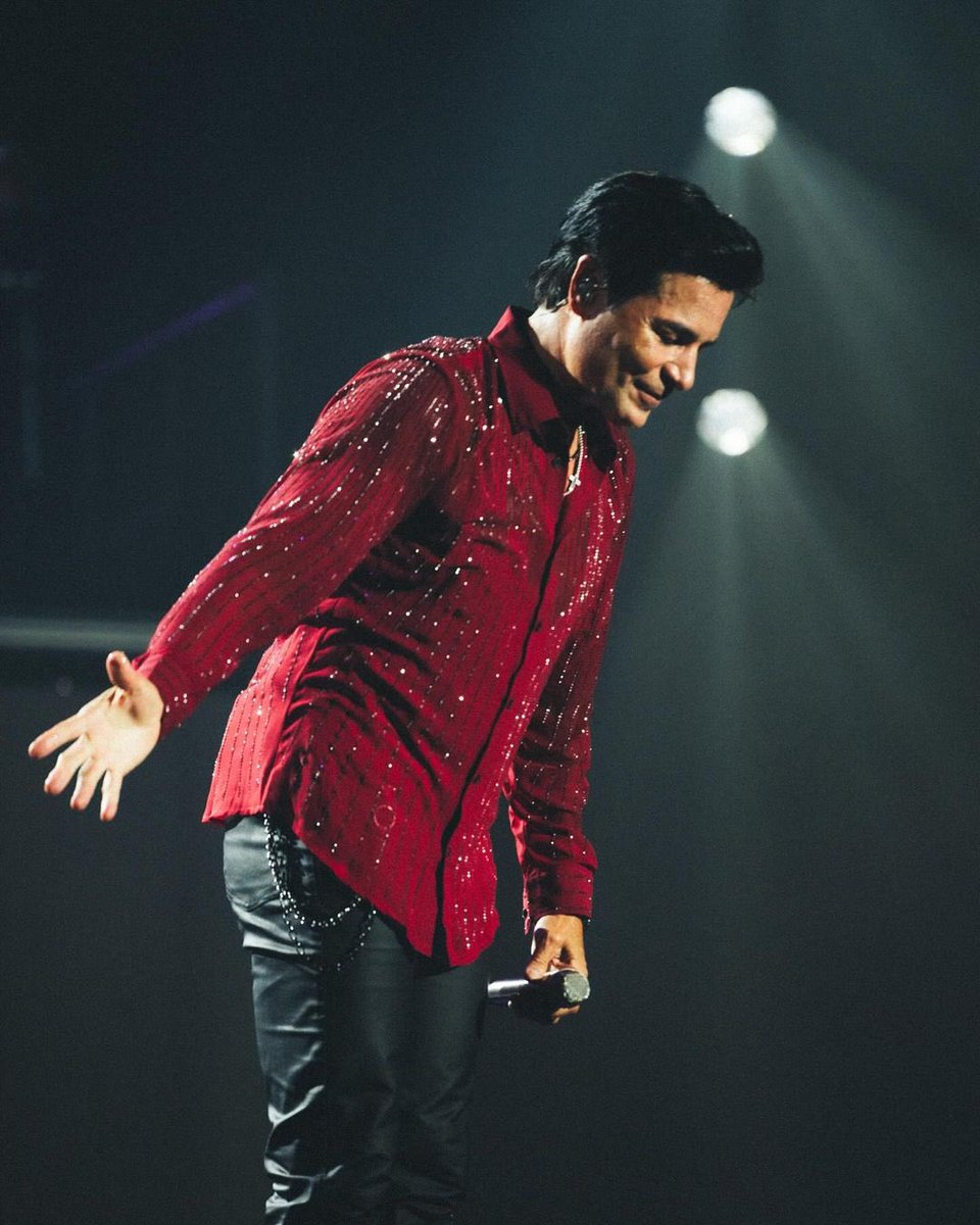 CHAYANNE tweet media