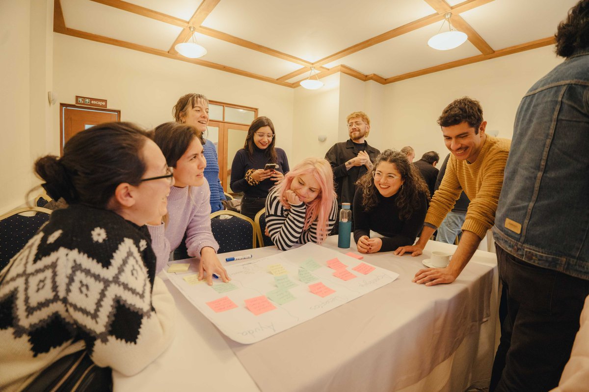 Encuentro de profesores de la zona centro sur: Este fin de semana, docentes de O'Higgins, Maule, Ñuble y Biobío participaron en talleres de creación de historias para la infancia y cine comunitario. Exploramos cómo el cine puede transformar y conectar con nuestras comunidades.✨