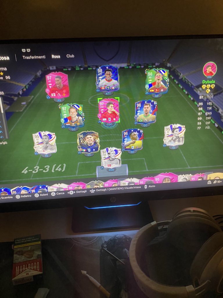 semmai 1 ragazzo mi dovesse dire “fammela vedere” non so cosa si aspetta ma lunica cosa che mi viene in mente di fargli vedere è la mia formazione su fifa