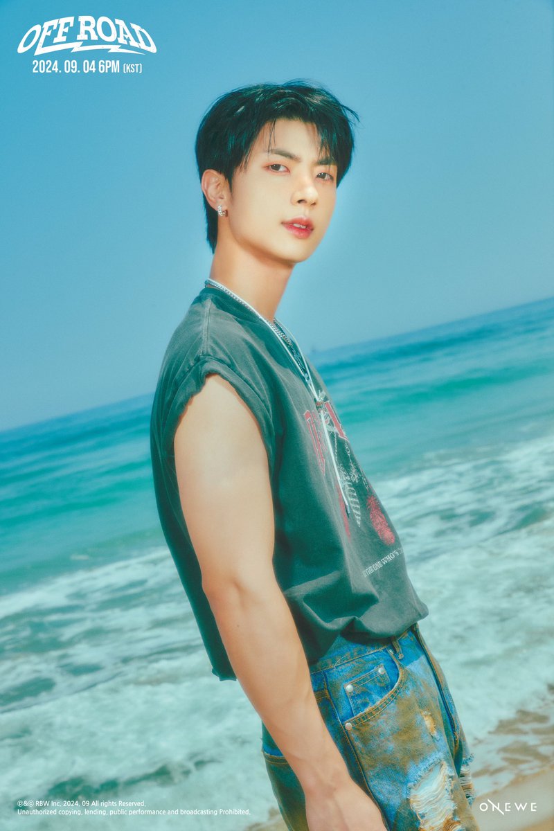 official_ONEWE's tweet photo. [#ONEWE]

ONEWE Digital Single 
[OFF ROAD]

☀️ SOLO CONCEPT PHOTO #1 ☀️

▪ KANG HYUN ▪

2024.09.04 6PM (KST) RELEASE✔

#원위 #OFF_ROAD 
#강현 #KANGHYUN https://t.co/uJJNAgyJTh