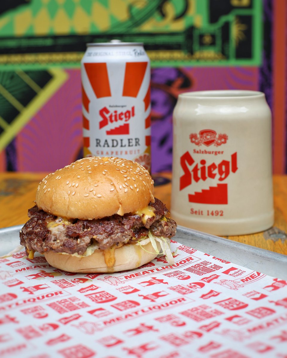 Cheers to a perfect #NationalBurgerDay pairing!