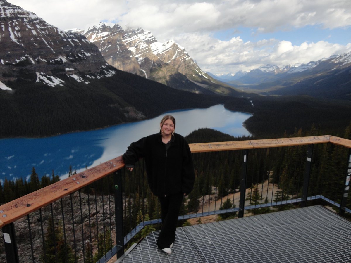putsomthing_'s tweet photo. take me back to canada https://t.co/ijOkciBesD