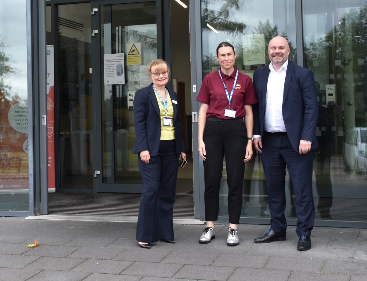 Hertfordshire Partnership University NHS FT (HPFT) (@hpft_nhs) on Twitter photo Delighted to welcome Duncan Burton, Chief Nursing Officer for England, to Kingfisher Court today. Fantastic to show him the great work going on every day to support our service users and families.
<a href="/Duncan_CNO/">Duncan Burton</a>
#HPFT #WeAreGreatTogether Delighted to welcome Duncan Burton, Chief Nursing Officer for England, to Kingfisher Court today. Fantastic to show him the great work going on every day to support our service users and families.
<a href="/Duncan_CNO/">Duncan Burton</a>
#HPFT #WeAreGreatTogether