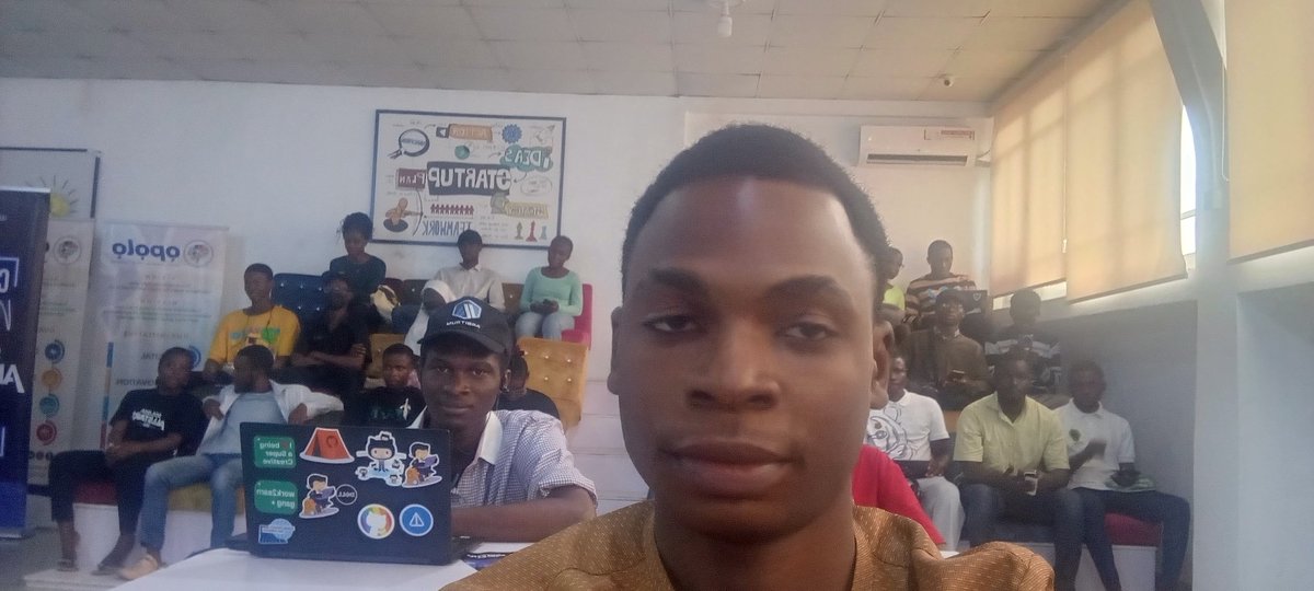 Eminence190's tweet photo. At the "All Solana Event" happening at Obafemi Awolowo University, where innovation meets excellence! ๐ Join us as we explore the future of technology and blockchain. Let's shape the future together! #SolanaEvent #OAU #allstarsng #solanaallstarsng #BlockchainRevolution https://t.co/mT0F3sDf3S