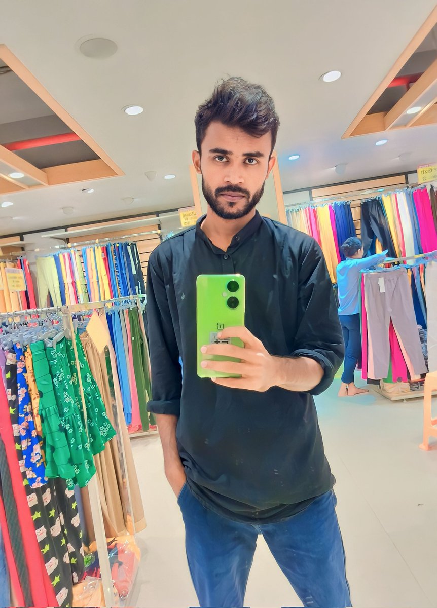 mdkaifr86's tweet photo. आज थोड़ा परिचय हो जाए
मैं झारखंड के गोड्डा जिले से हूं
और आप...??
#TwitterWorld #comment2earn #comments #LikeCrazy #likeforlikes #Jharkhand https://t.co/7KUIO3VEX4