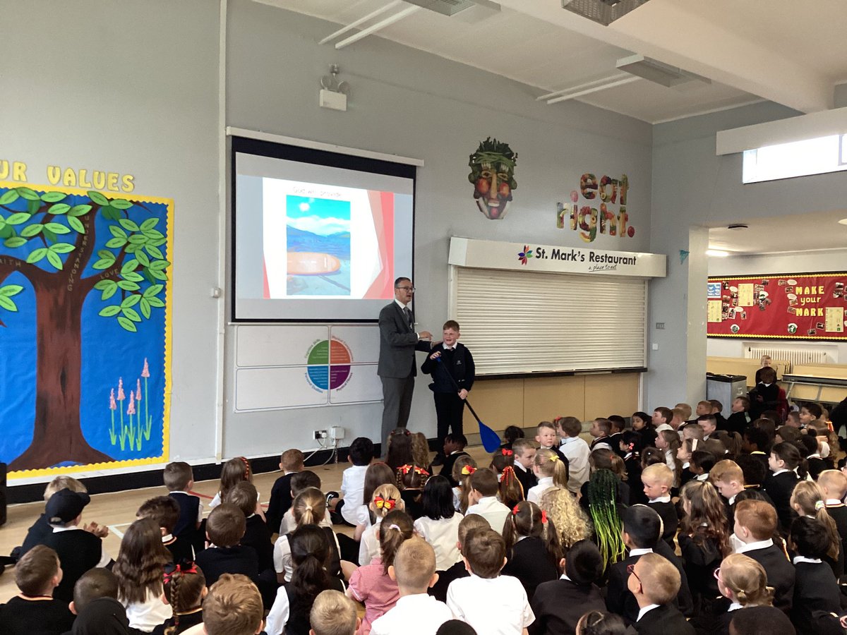 StMarksPrimary1's tweet photo. Our Primary 1s were fantastic at their first whole school assembly. Thank you to our wonderful actors who acted out our school values #LoveFaithUnderstanding https://t.co/umpm0QmpHF