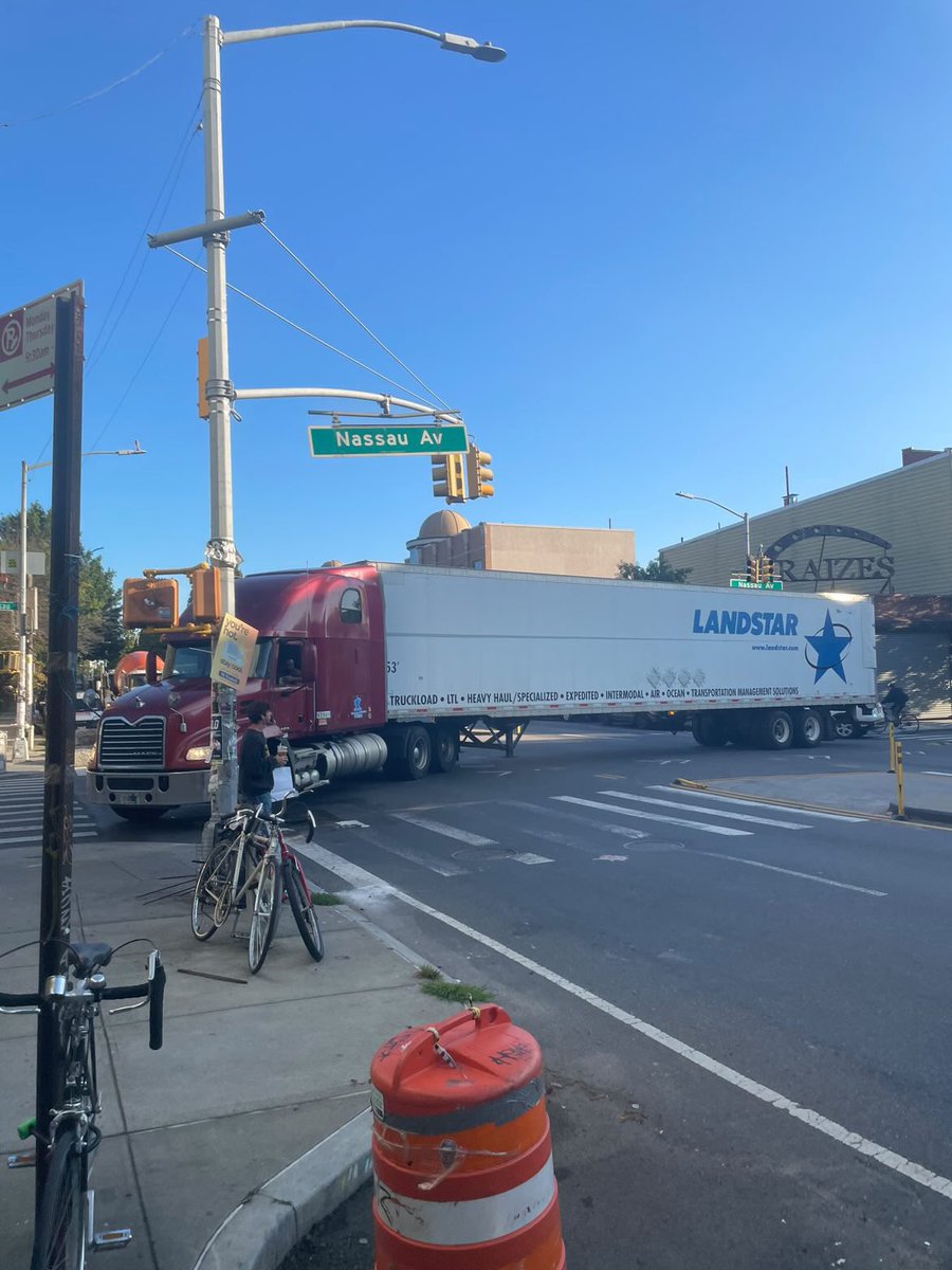 This is <a href="/NYCMayor/">Mayor Zohran Kwame Mamdani</a>’s McGuinness Boulevard.

Where massive trucks and speeding cars are prioritized over the lives of our neighbors. 

Eric Adams and the <a href="/NYC_DOT/">NYC DOT</a> are breaking their promise to Greenpoint to make McGuinness safe. They ought to be ashamed of themselves.