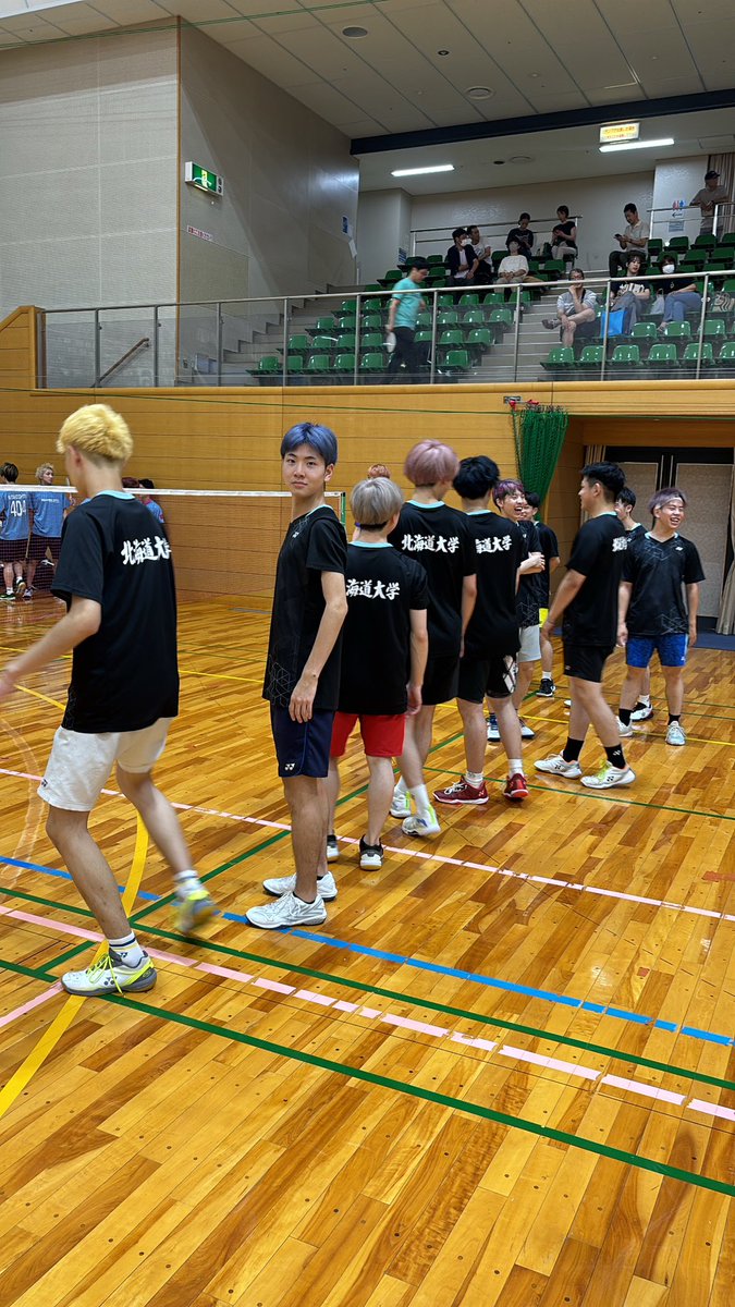 hubadminton's tweet photo. 8月11〜16日にかけて愛知県、中村スポーツセンターにて七大戦が行われました。

最終結果は
男子1位6勝0敗
女子 3位3勝3敗
となりました！また、男子最優秀賞選手に毛利隼人（4年）が2年連続で選ばれました！たくさんの応援、差し入れありがとうございました。

#七大戦
#バドミントン
#北海道大学 https://t.co/5Hrr2y3hU3