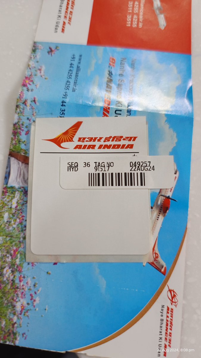 rsmtweeting's tweet photo. @allianceair : A small 5kg Cabin Luggage was asked to be kept in Check-In luggage, in BLR to HYD flight (9I517). Now the luggage has been misplaced. I am here just for a day's visit for an event. Not even confirming if they will drop luggage to my hotel. I am paying 9k for this! https://t.co/LNZPUcNtLm