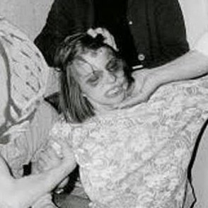 Emily Rose, Possessão demoníaca ou vítima de negligência?