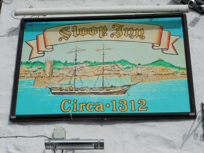 jpwarchaeology's tweet photo. I'm enjoying folk suggesting their local to be the oldest pub in the country. It shows tremendous local pride. It also explains why there are so many claims to be the oldest. Every region wants skin in the game. Takes more than just painting a date on a sign though.. 🙂 https://t.co/9SuoV4JCzu