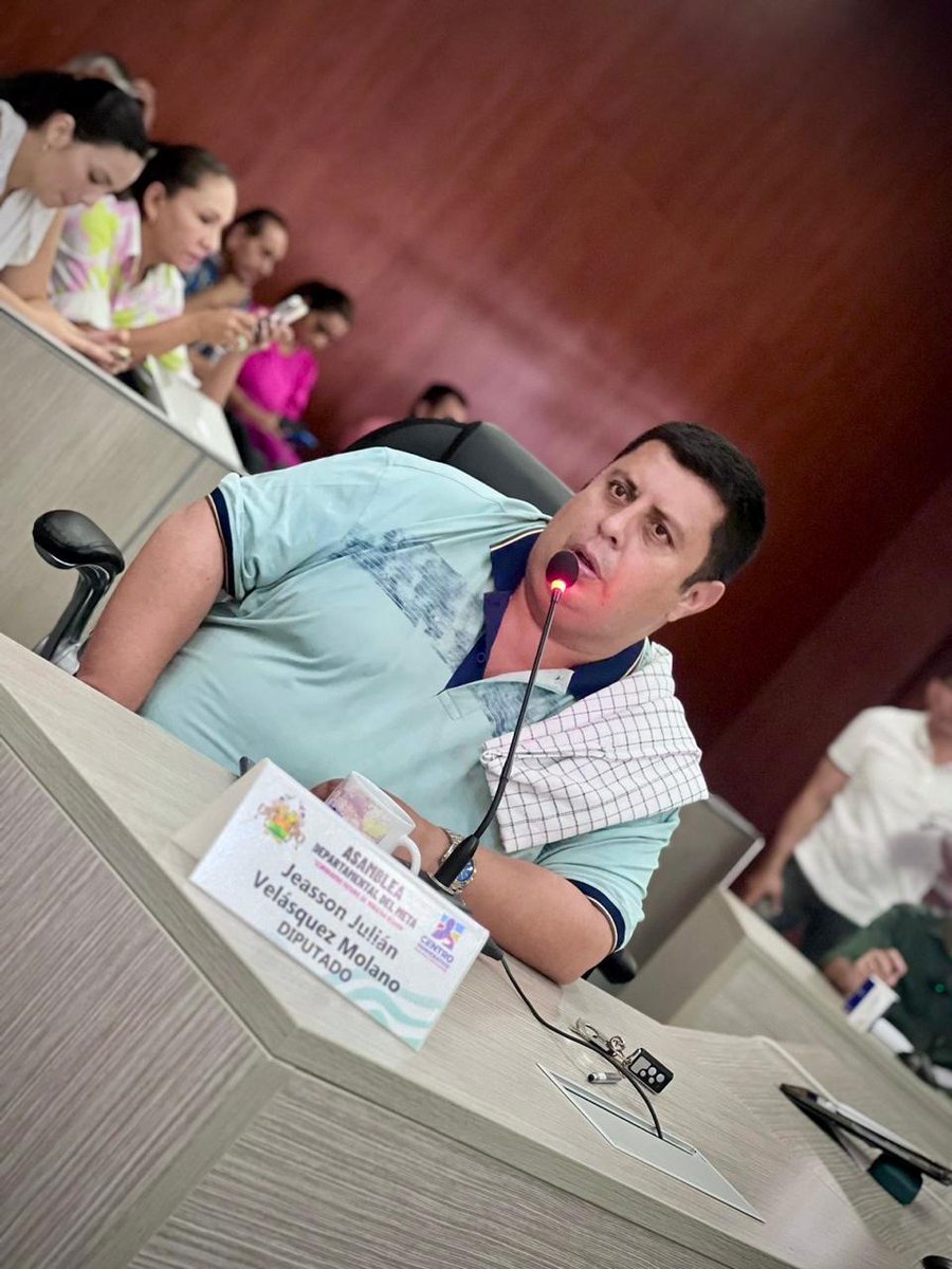 AsambleaMeta's tweet photo. 📢 En la Asamblea Departamental escuchamos las inquietudes sobre la problemática de obras sin terminar y las vías de acceso en San Juanito, expuestas por el presidente del Concejo Municipal.

#AsambleaDelMeta #SanJuanito #JuventudYDeporte #DiputadosEnAcción https://t.co/myicTsWa6S