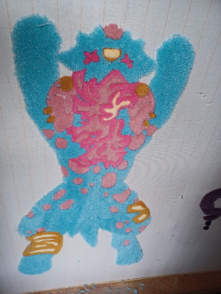 Who are these cuties?👀🦘🐕