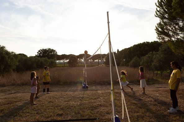 Festambiente's tweet photo. 🌍💛A #Festambiente anche la #pallavolo con #SDApallavoloGrosseto 😍 Una bellissima occasione per giocare e divertirsi all’aria aperta, nel completo rispetto della #natura 🌿
Grazie per questa bellissima collaborazione💛 https://t.co/3faDvzHiHO