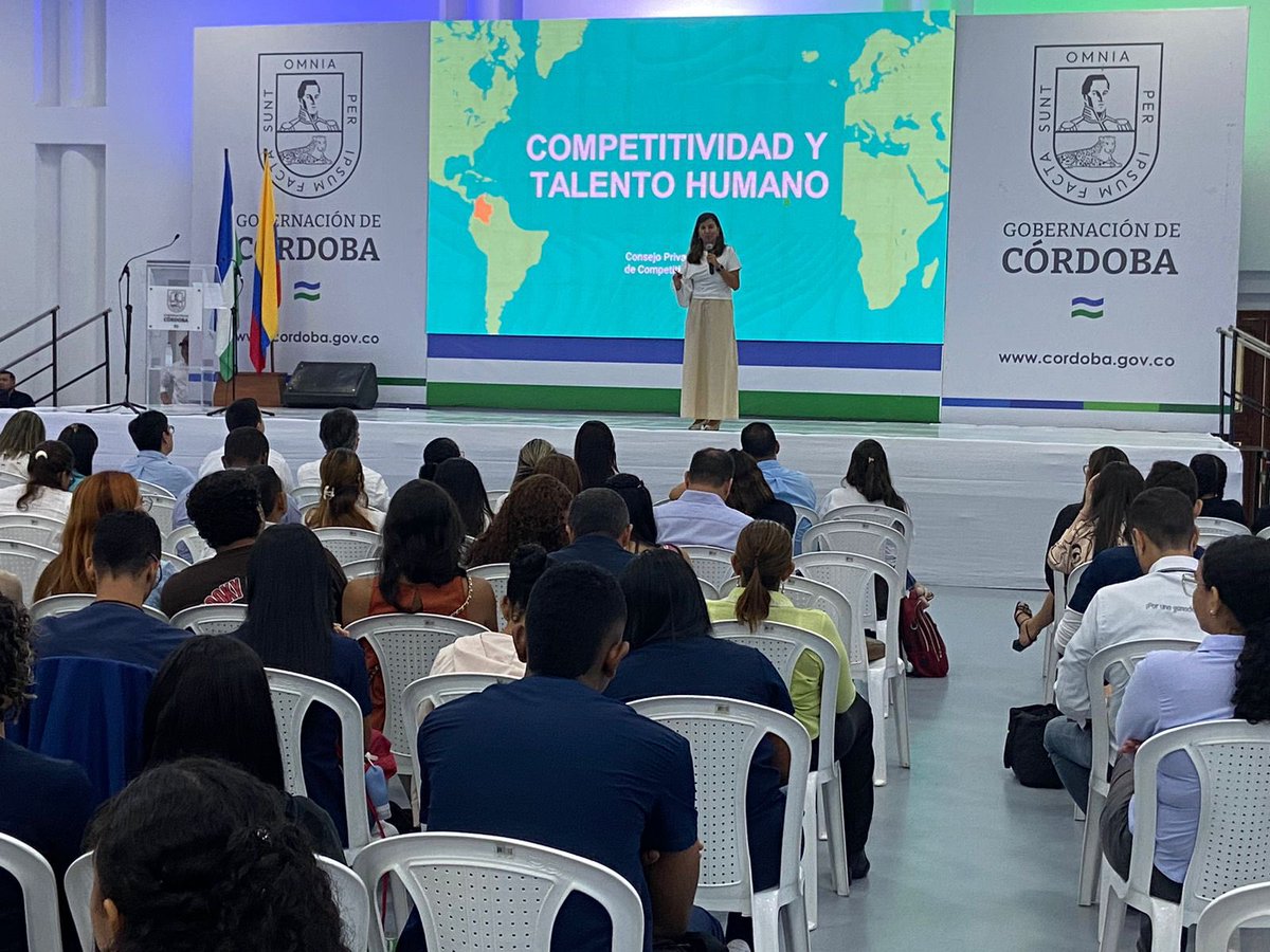 ColombiaCompite's tweet photo. #CPCParticipa En este momento nuestra presidente @maiguashca
participa en el Foro "Capital humano para la competitividad" organizado por la @GobCordoba_ https://t.co/o1lHDPEkLi