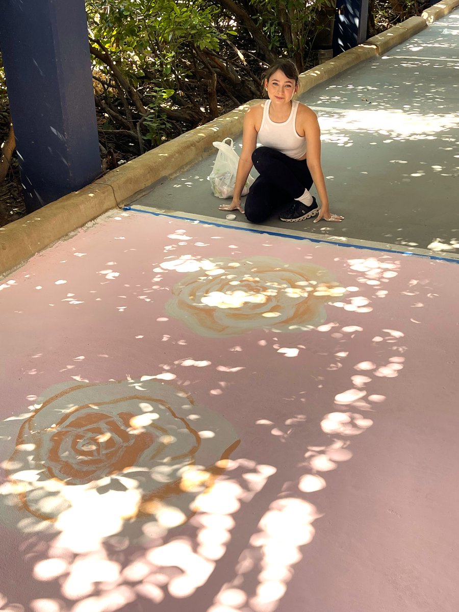 DallasIntSchool's tweet photo. As students prepare to return for the new school year, the senior class of 2025 stopped by Waterview to continue the time-honored tradition of personalizing their parking spots. We look forward to welcoming back all DIS students on Mon, Aug 26!
#theDISdifference #allezlestigres https://t.co/d4RfyEIKNd