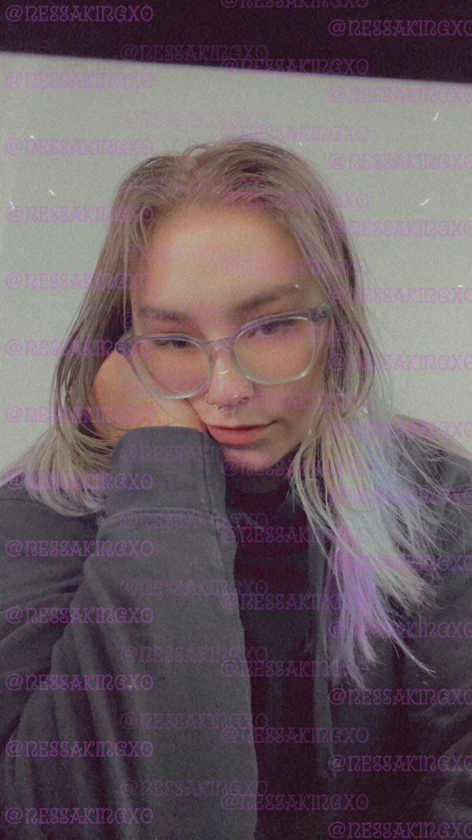 Content from freenessakingxo