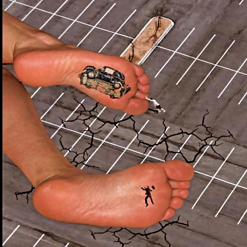 the_gts_maker's tweet photo. Gotta be more careful!
#SizeTwiter
#giantess #soles #prettyfeet https://t.co/94NX6eKJVx