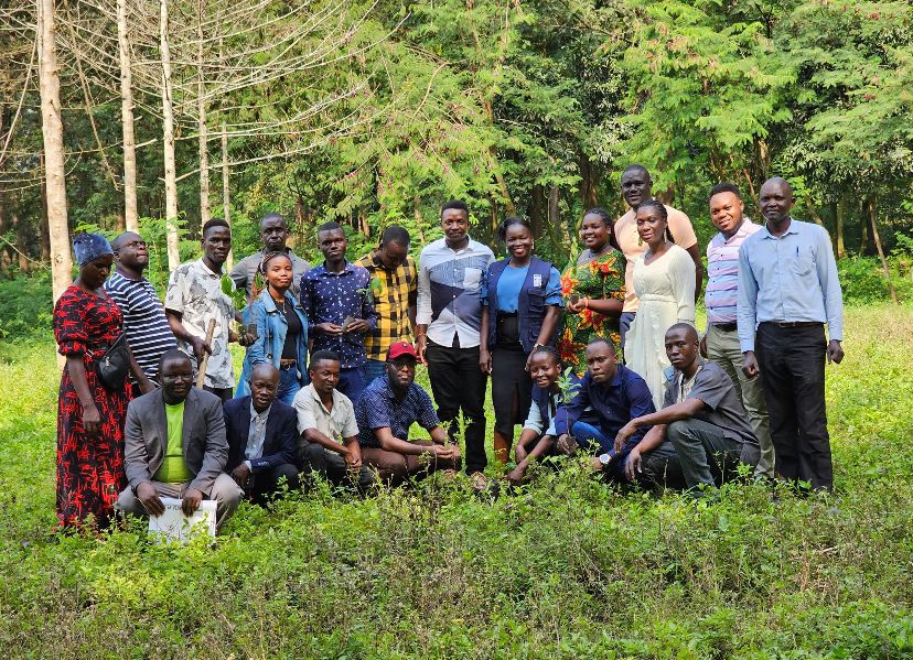 The first of its kind! 🌴🌳🌲

Young leaders aren't just passive victims of the climate crisis – we are crucial stakeholders shaping our future. 

Our involvement creates a sense of urgency needed to tackle climate change head-on. #ClimateEmergency #ForNature