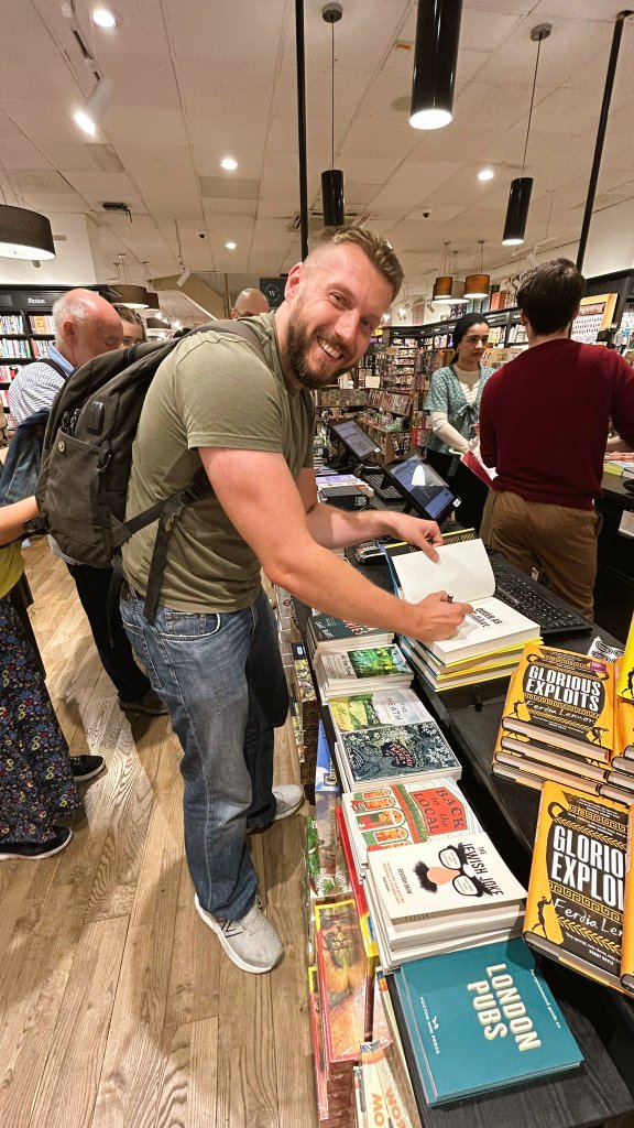 Had a few pints... Went into <a href="/WaterstonesNW3/">Waterstones Hampstead</a> Hampstead at random and signed my books. This... Is possibly the best thing that has ever happened to me. #QueerAsFolklore