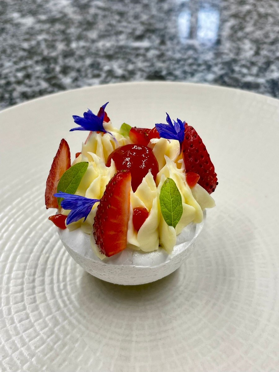 𝗦𝘁𝗼𝗸𝗲 𝗠𝗶𝗹𝗹 𝗥𝗲𝘀𝘁𝗮𝘂𝗿𝗮𝗻𝘁 tweet media