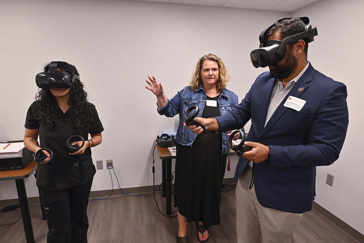 CentralPennPres's tweet photo. A big THANK YOU to everyone who came out to celebrate the grand opening of our new Surgical Technology Education Center! Your presence and enthusiasm made it a truly special day. Together, we're shaping the future of healthcare in our community. https://t.co/h3HcxuLxdX