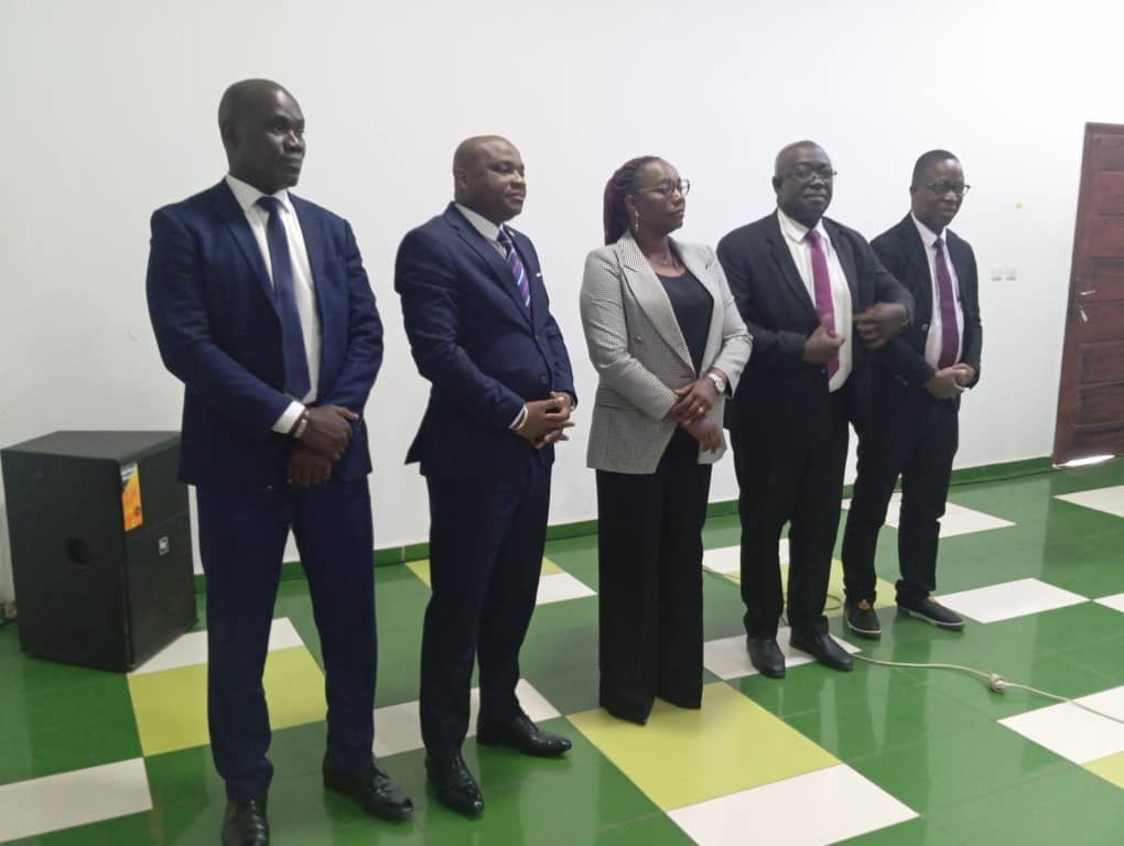 OITAbidjan's tweet photo. Le Programme-Pays de promotion du #TravailDécent (#PPTD) 2024-2027 est lancé ! 

Avec l'appui de @OITAbidjan, la 🇨🇮 s'engage à renforcer l'#emploi et les conditions de #travail pour tous. 

Vers un avenir inclusif et prospère, fidèle aux objectifs du #PND( 2021-2025). https://t.co/T93aVuAwTc
