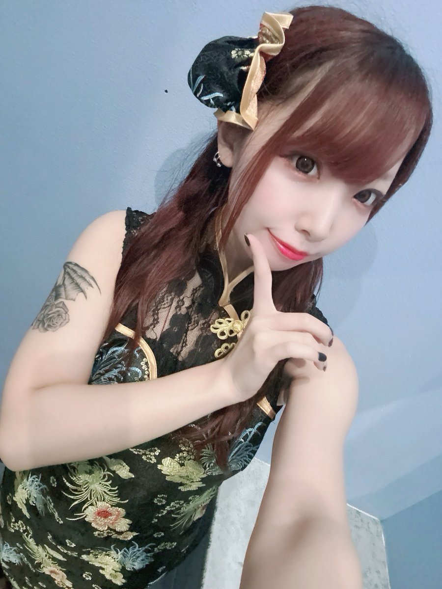 MiRi_classmate's tweet photo. 取り急ぎ❣️本日は夏海さんバースデー2days初日🎂アニソンセッション✨
皆様ありがとうございました🎀
メンバーが皆ほんとに優しくて暖かくて大好きになりました✨こんなに素敵な人たち集められる夏海さんは凄い⚡️🛸😳

今日の出来事以降は＠MiRi_batgirl にアカウントを統括するのでフォローしてね❤ https://t.co/ck7iaAZBHr