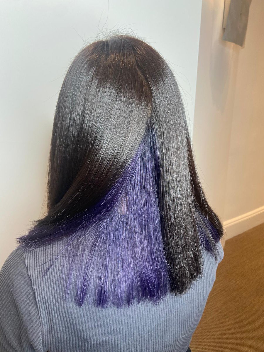 cmhairdressing's tweet photo. 🌈 PEEK A BOO! Check out this colour transformation for Charlotte’s client! Could this be your Autumn inspiration? 💜 Ask for Charlotte at our Stafford Street salon or book online. https://t.co/OQF1bkJJJR

#colour #cut #haircut #dialight #lorealpro #diacolor #hairtransformation https://t.co/bw3Im3iUw8