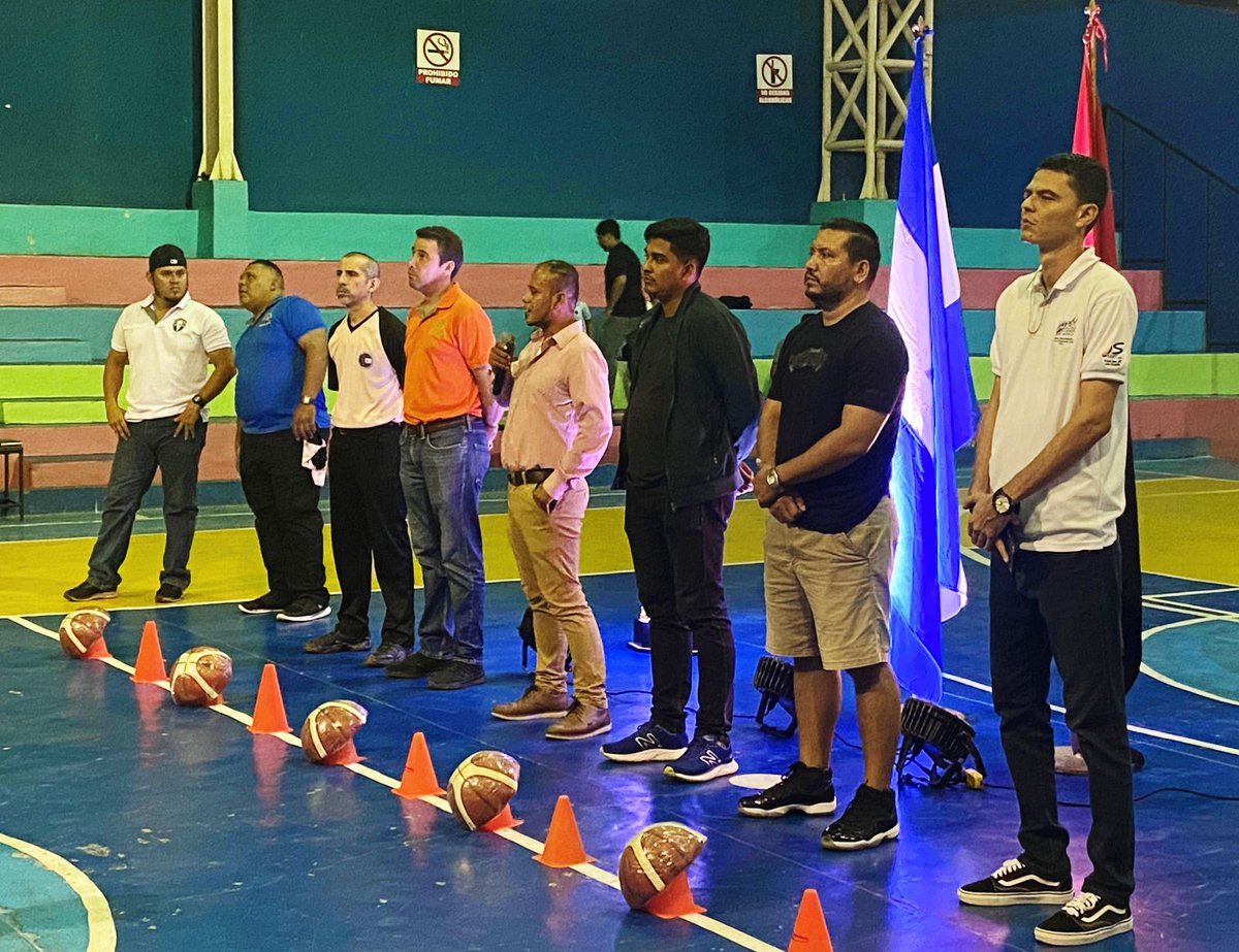 AlcRivas29's tweet photo. Ya está inaugurada la primera edición de la liga de baloncesto masculino U23, con la participación de 7 equipos de distintos barrios del municipio de Rivas, los equipos recibieron del gobierno sandinista y la alcaldía municipal de Rivas. #2024HaciaNuevasVictorias https://t.co/Dxj6c7Q9tJ