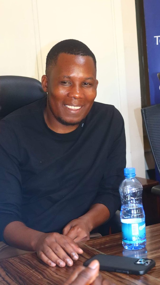 EzekielMutua's tweet photo. Deeply saddened by the news of the passing on of Marcos Joseph of Zabron Singers of Tanzania. I had the opportunity of hosting the amazing group in our offices early this year when they came to register as members of MCSK. Marco was a jovial and friendly person. May his soul RIP https://t.co/0scJWoUU6j